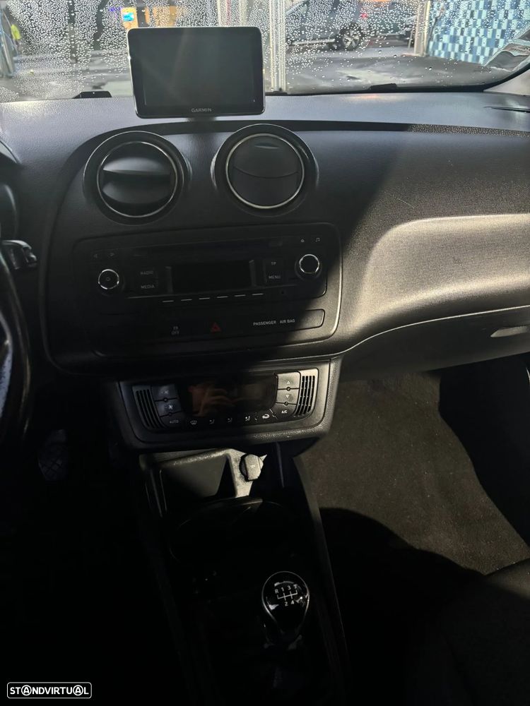 SEAT Ibiza SC 1.6 TDi FR - 12