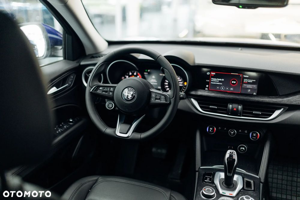 Alfa Romeo Stelvio 2.0 Turbo Q4 - 17