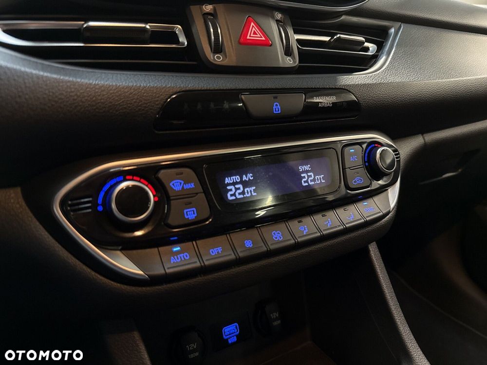 Hyundai i30 1.5 T-GDI 48V Smart DCT - 25