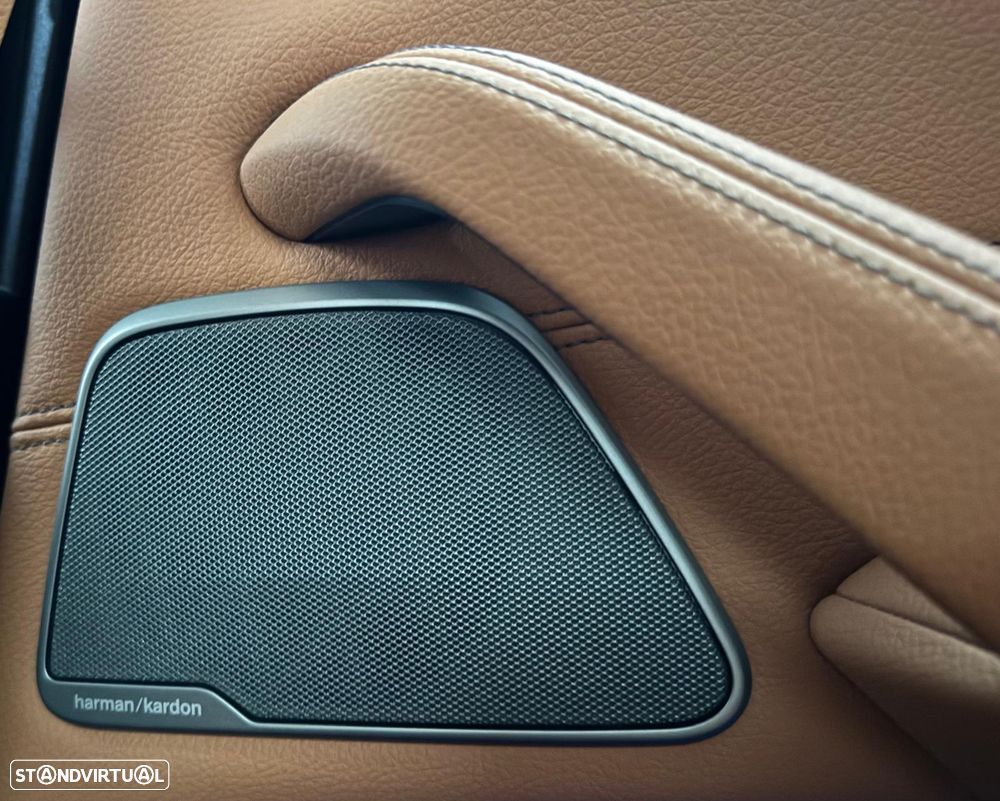 BMW 530 e Pack Desportivo M - 28