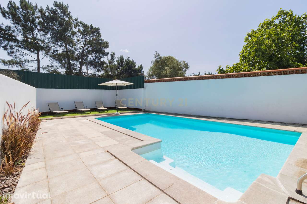 Oportunidade Única: Moradia T5 com Piscina à Venda! - Grande imagem: 2/44