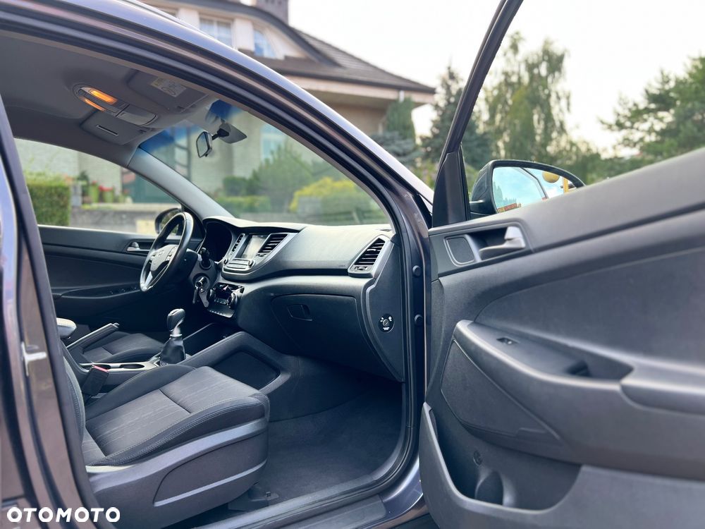 Hyundai Tucson 1.6 GDi 2WD Select - 26