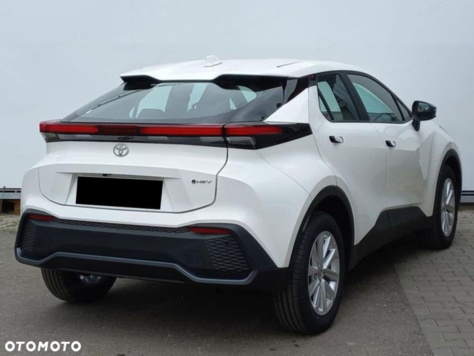 Toyota C-HR - 6