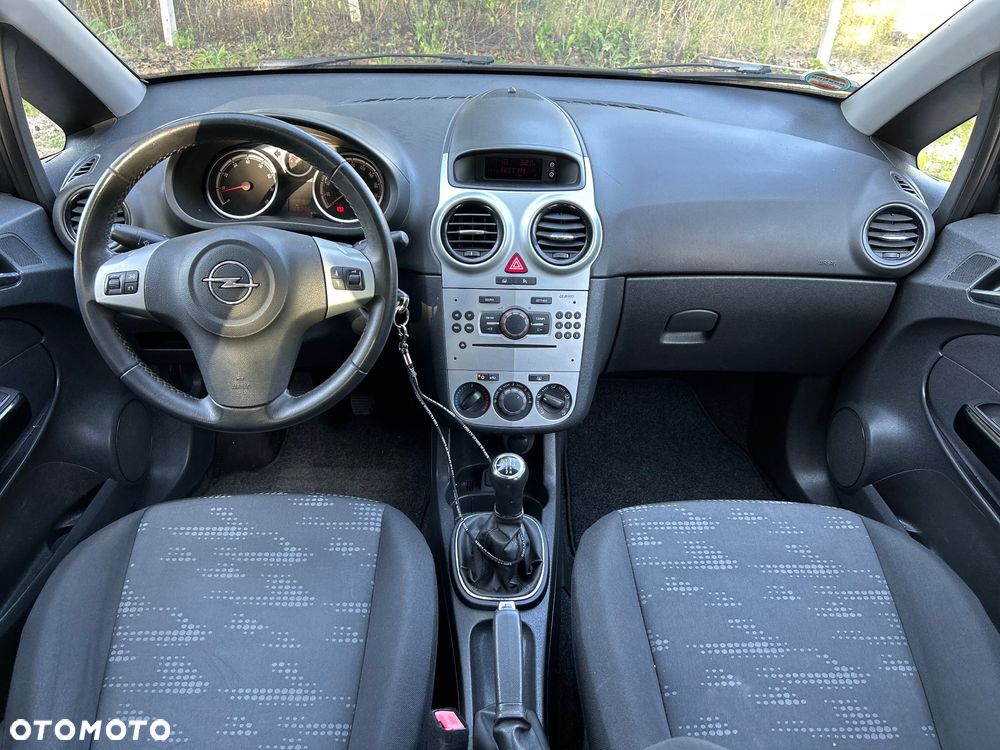Opel Corsa 1.4 16V - 27