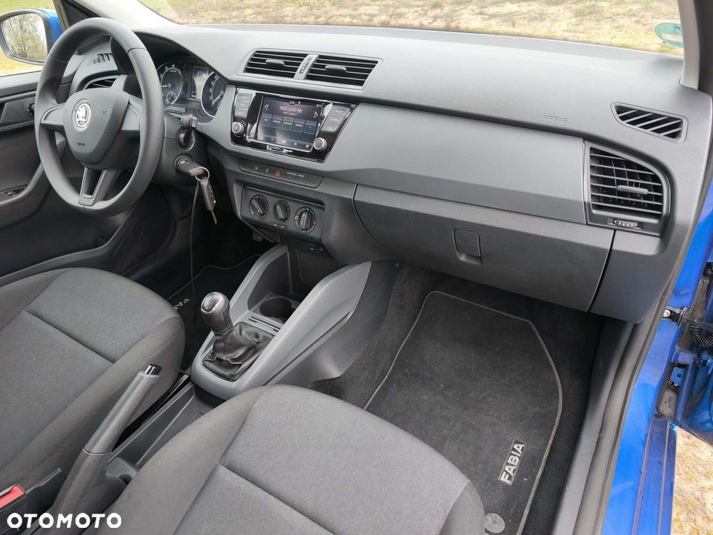 Skoda Fabia 1.0 MPI Active - 26
