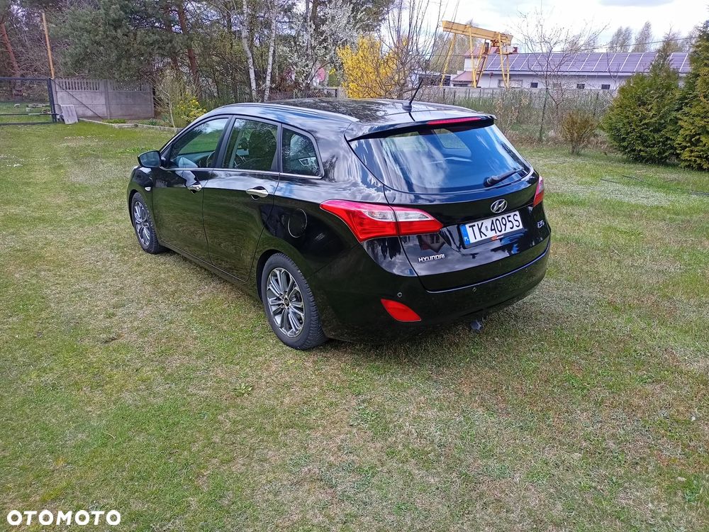 Hyundai i30 1.6 CRDi Comfort - 6