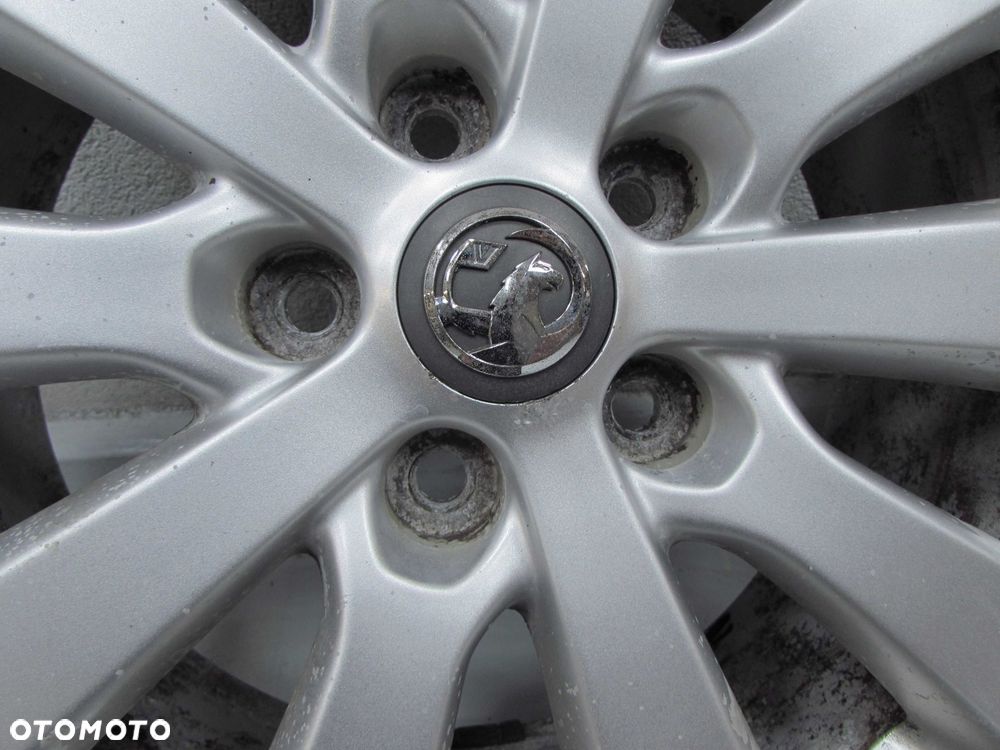 OPEL ASTRA IV J ZAFIRA C KOLA FELGI ALUMINIOWE 13276347 5X115 7J17 ET44 225/50R17 - 16
