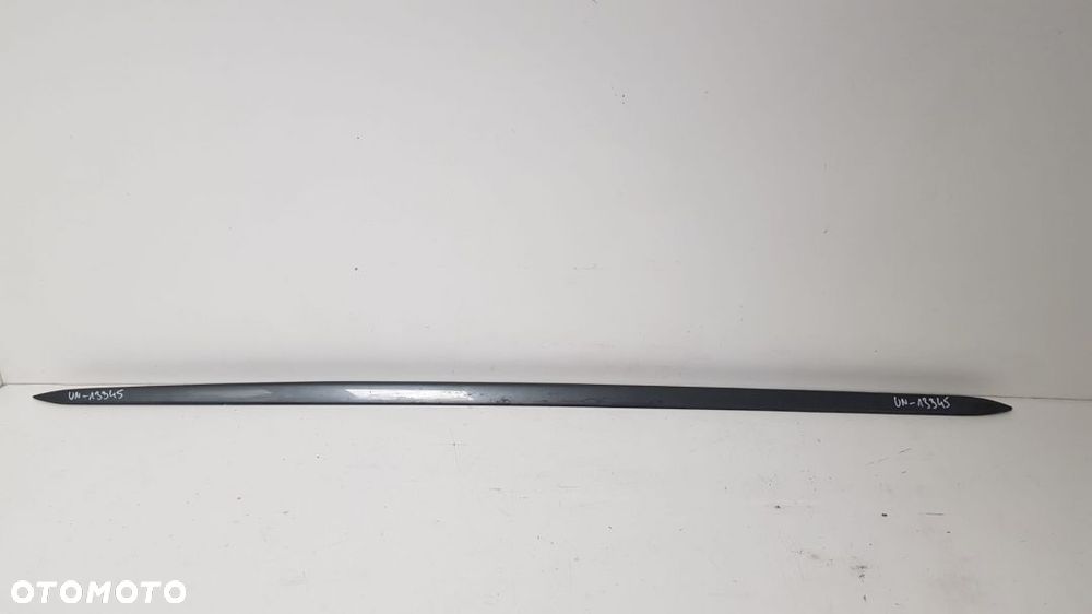 AUDI A4 B9 8W0 S LINE PRÓG LISTWA NAKŁADKA PRAWA 8W0853932