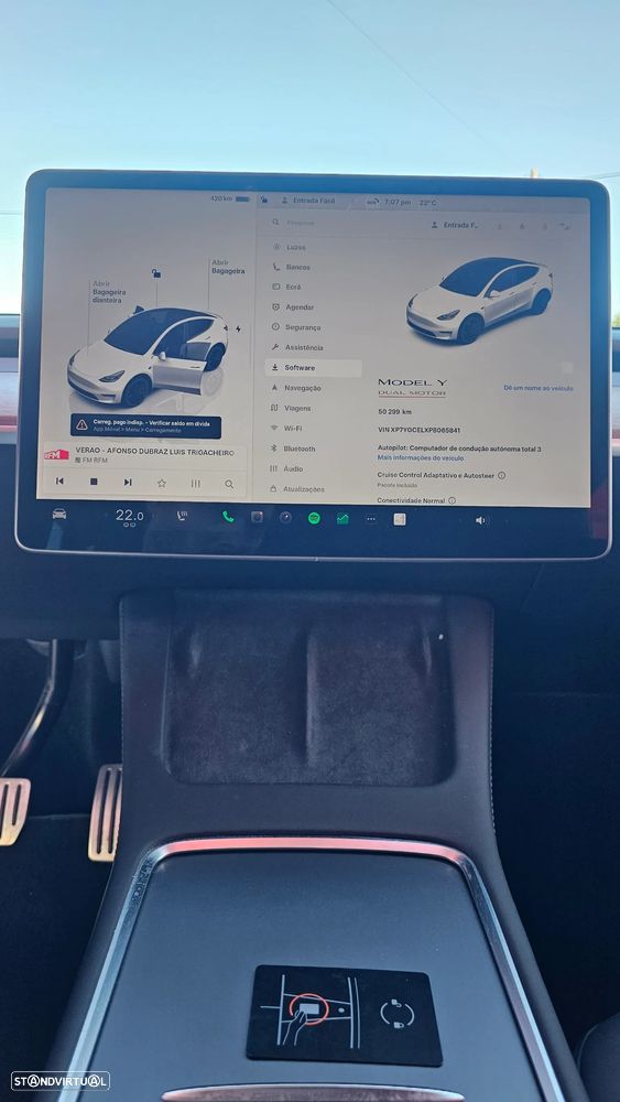 Tesla Model Y Performance Dual Motor AWD - 16