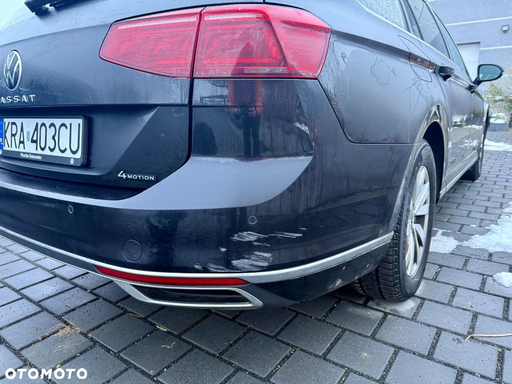 Volkswagen Passat 2.0 TDI SCR DSG 4Motion Elegance - 23