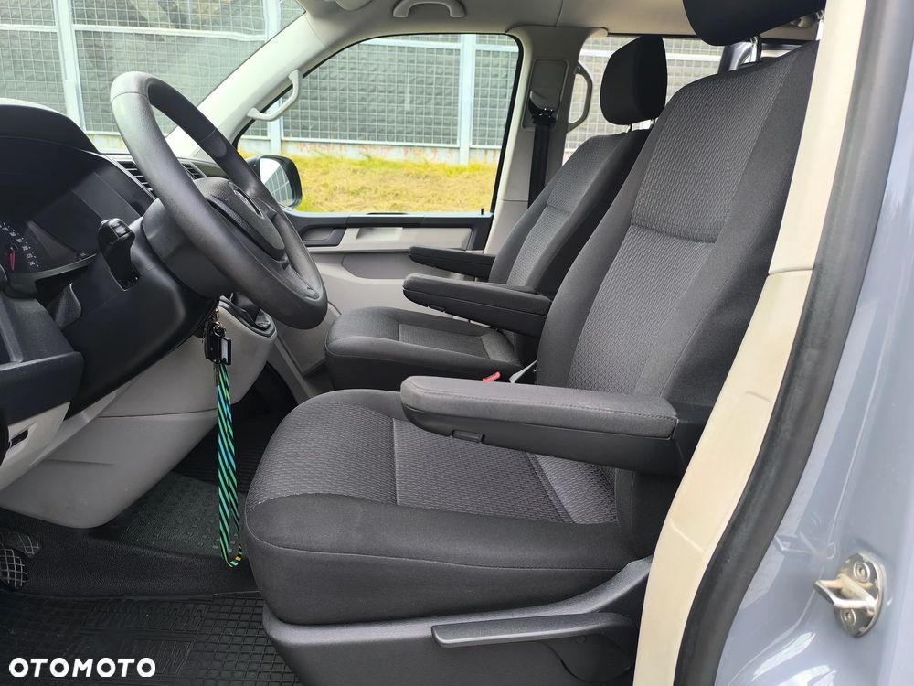 Volkswagen Caravelle 2.0 TDI L2 Comfortline - 16