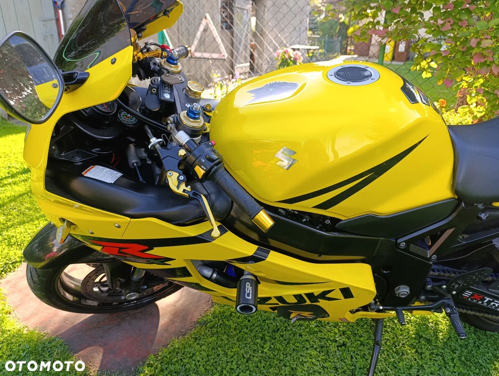 Suzuki GSX-R - 12