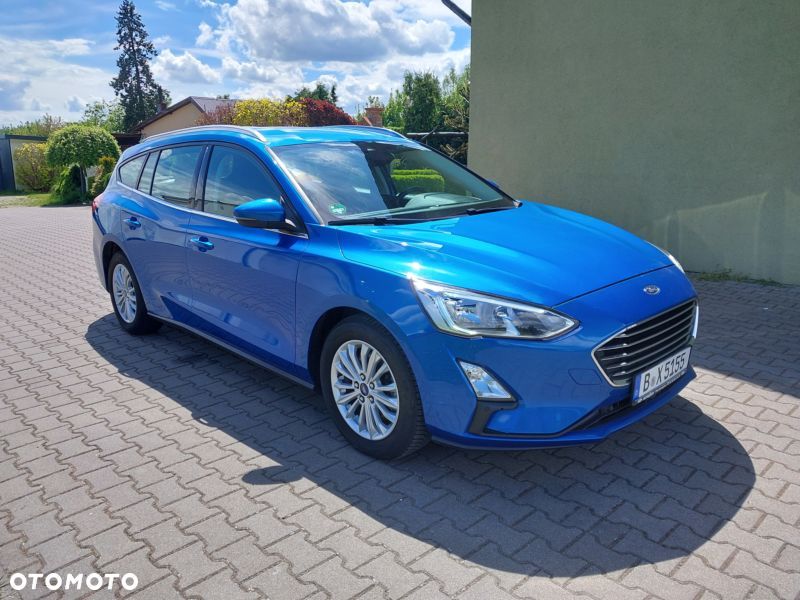 Ford Focus 1.5 EcoBlue STart-Stopp-System TITANIUM - 2