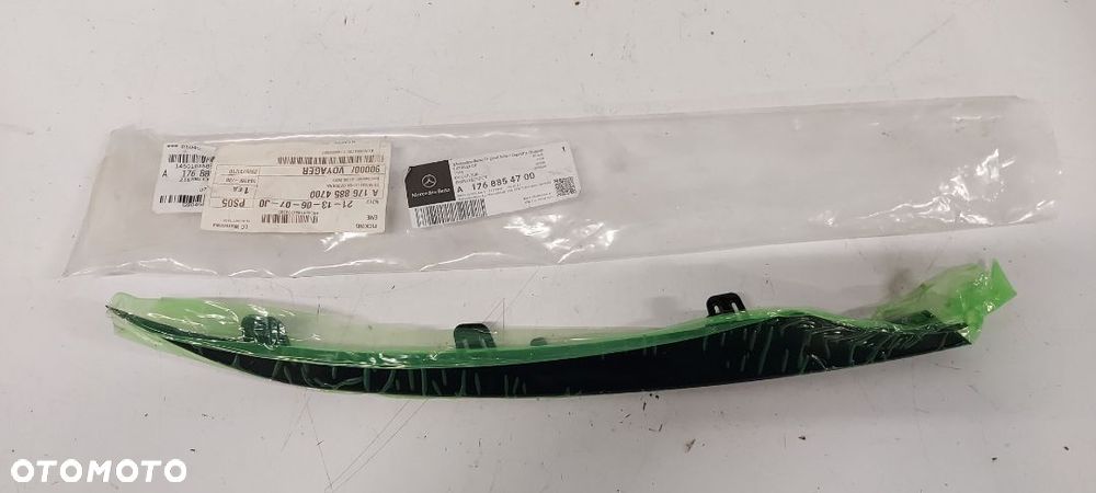 Listwa zderzaka spoiler lewy Mercedes A Klasa 176 w176 45AMG 45 amg Lift - 2