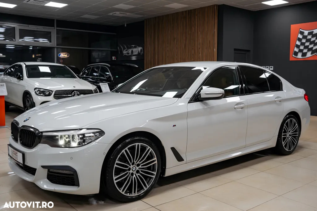 BMW Seria 5 530d xDrive AT - 18
