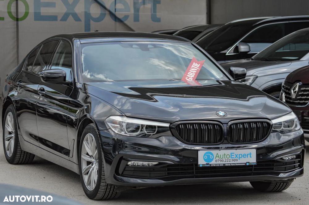 BMW Seria 5 520d Aut. Luxury Line - 37