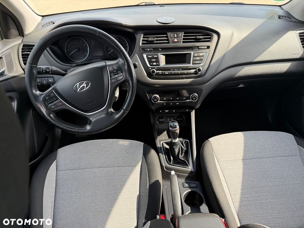 Hyundai i20 1.4 Style - 11