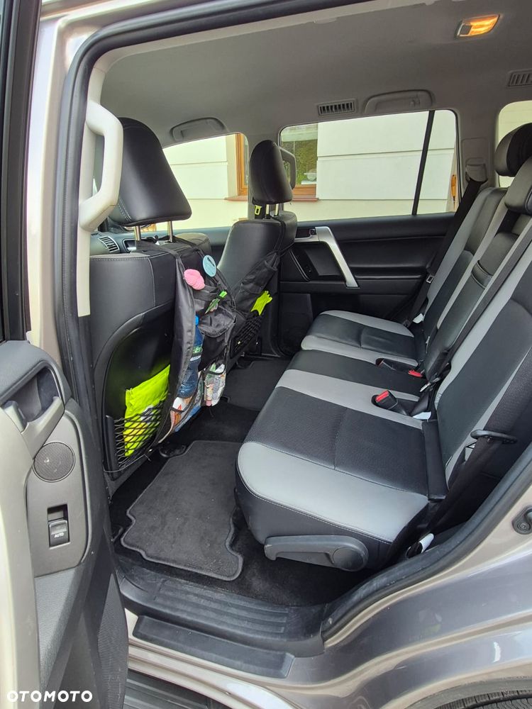 Toyota Land Cruiser LC 2.8 D-4D Executive - 9