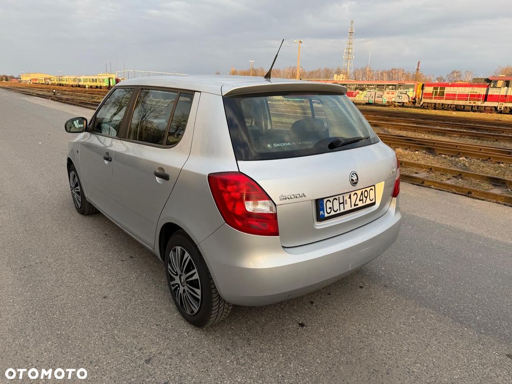 Skoda Fabia 1.6 TDI DPF Active Plus - 3