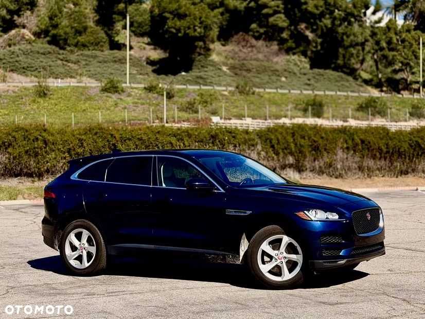 Jaguar F-Pace 2.0 i4P AWD R-Sport - 4