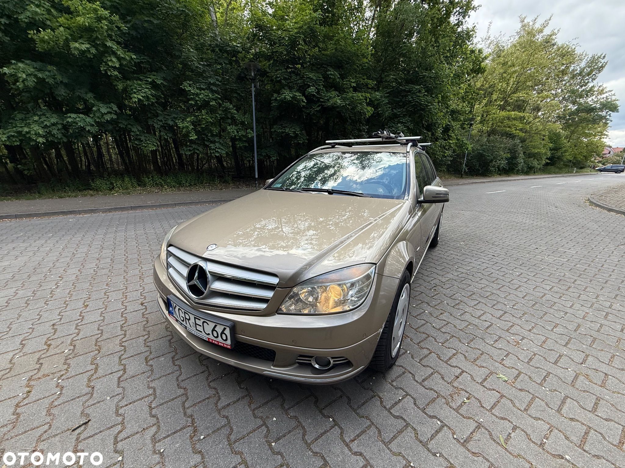 Mercedes-Benz Klasa C 220 T CDI DPF (BlueEFFICIENCY) Avantgarde - 1
