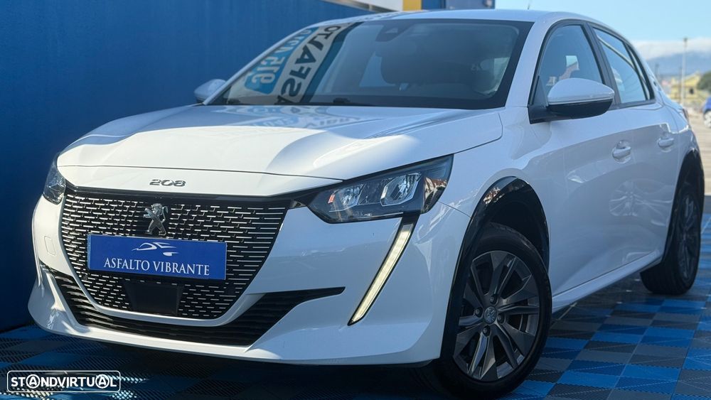 Peugeot e-208 Allure Pack - 1