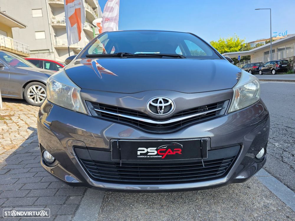 Toyota Yaris 1.0 VVT-i Comfort+P.Style - 4