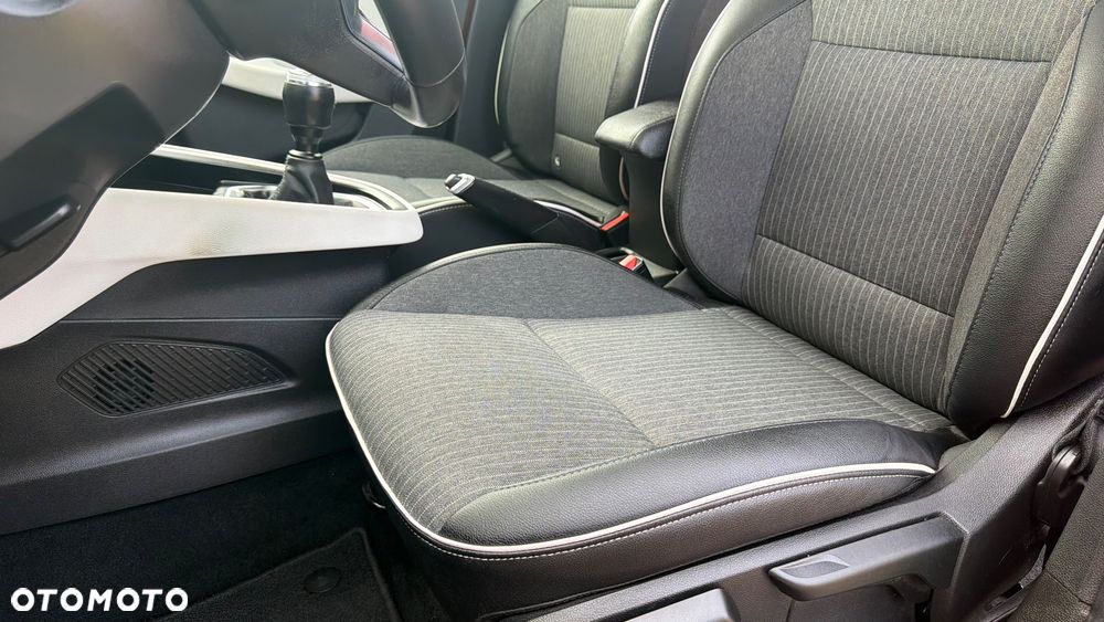 Renault Clio TCe 100 EDITION ONE - 38