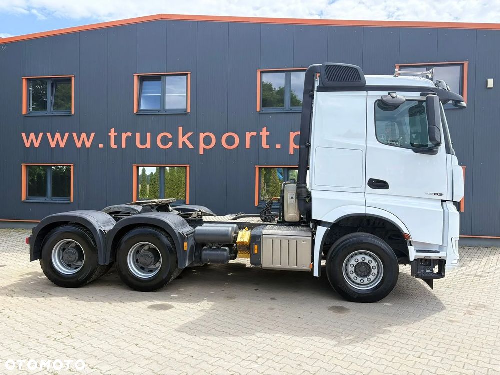 Mercedes-Benz AROCS 3363 - 4