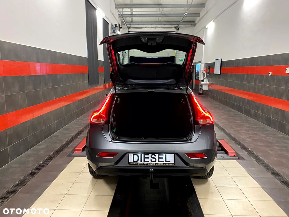 Volvo V40 D2 Powershift Summum - 12