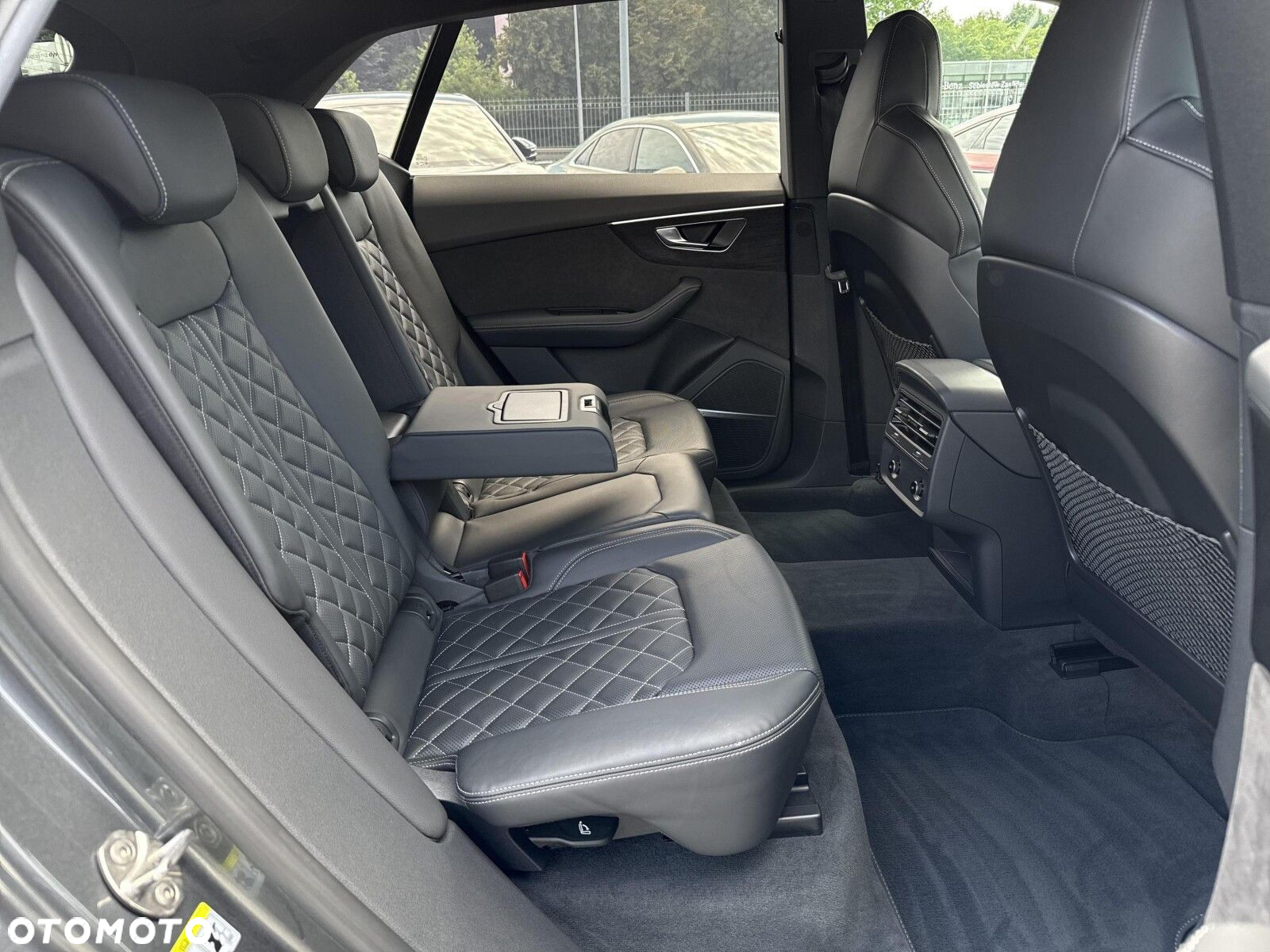 Audi Q8 - 16