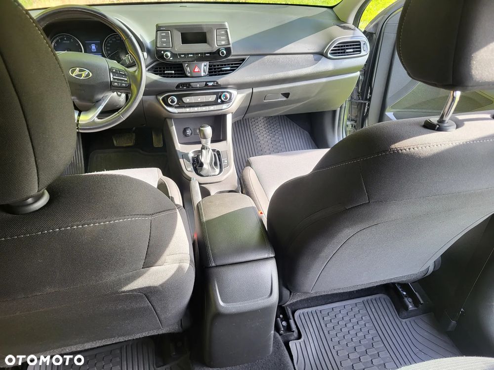Hyundai i30 - 19