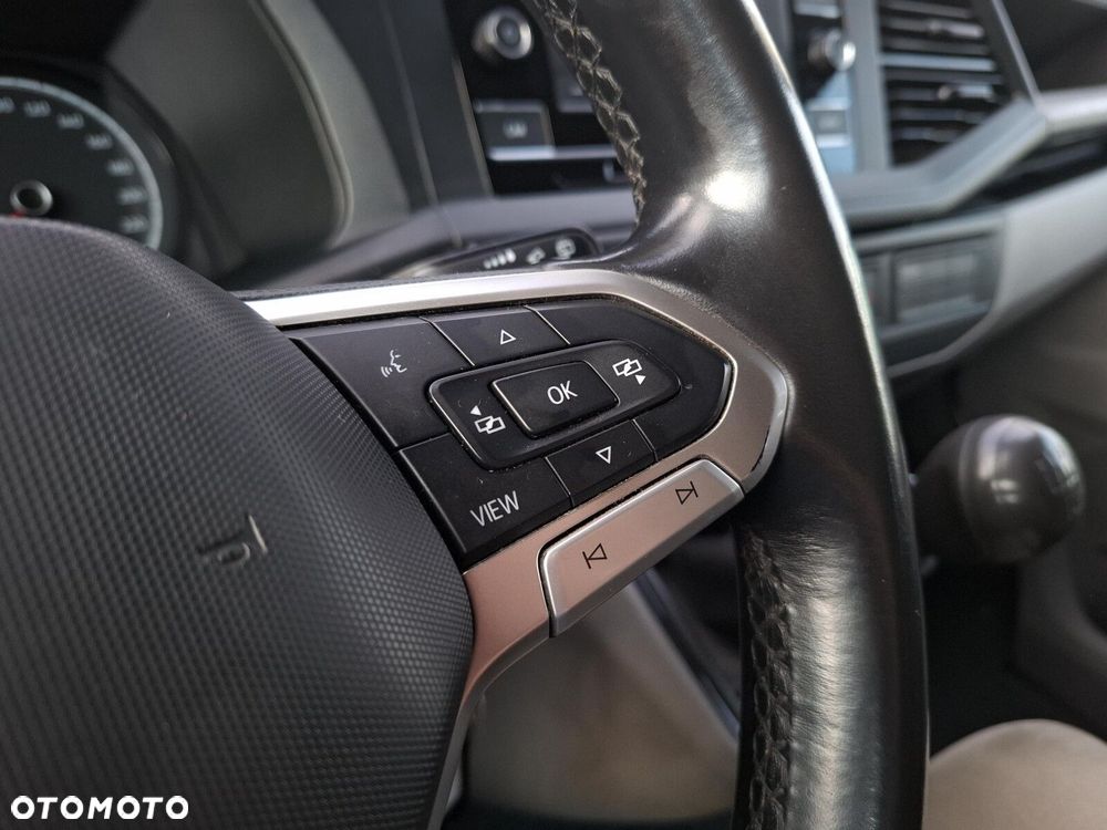 Volkswagen Transporter CARAVELLE 2.0 TDI 110KM - 14