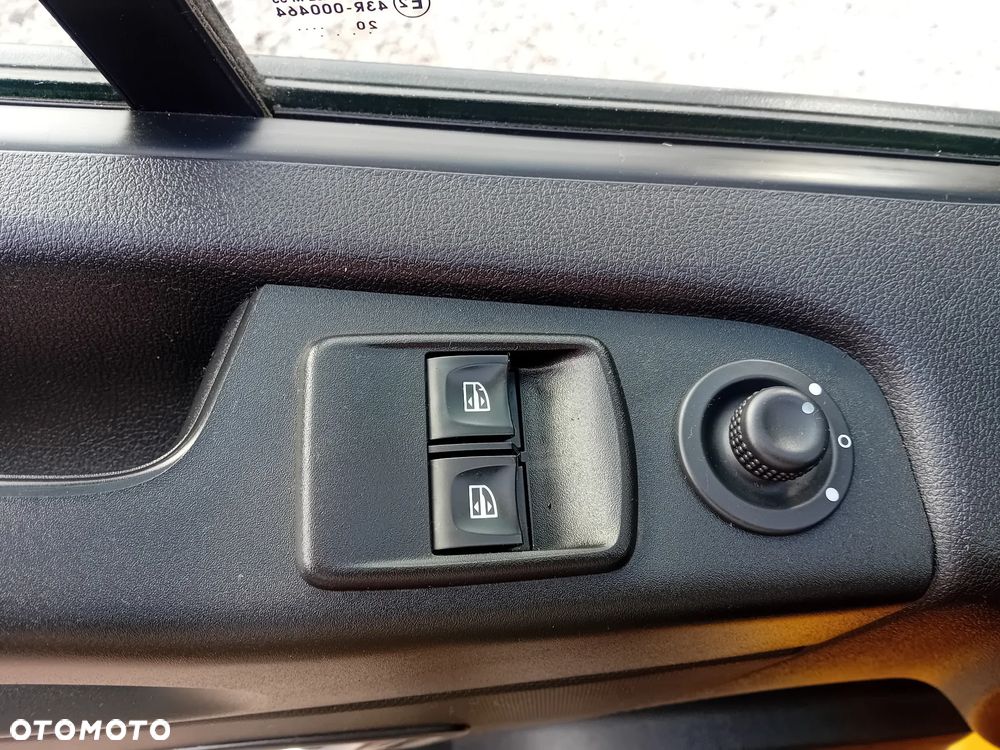 Renault Trafic Pilot - 21