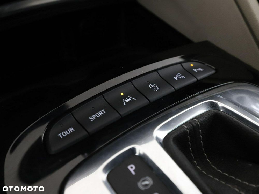 Opel Insignia 2.0 CDTI 4x4 Innovation S&S - 29