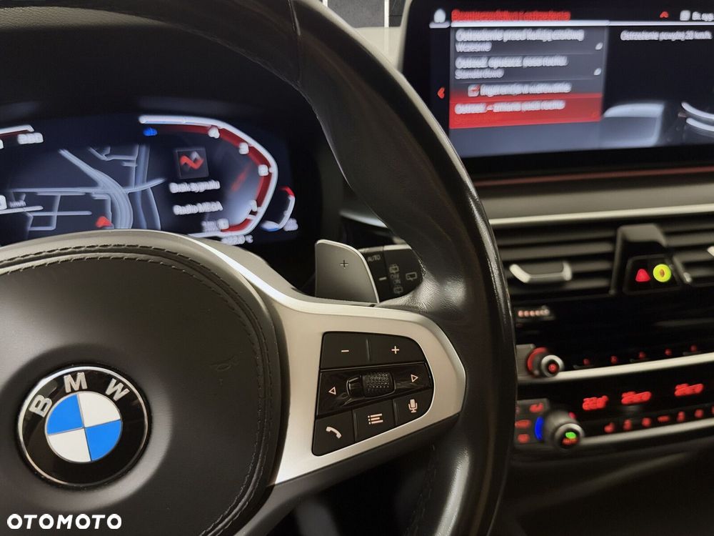 BMW Seria 5 - 22