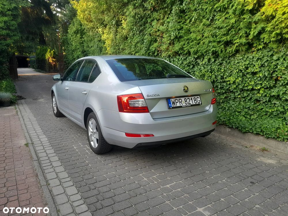 Skoda Octavia 1.6 TDI Ambition - 2