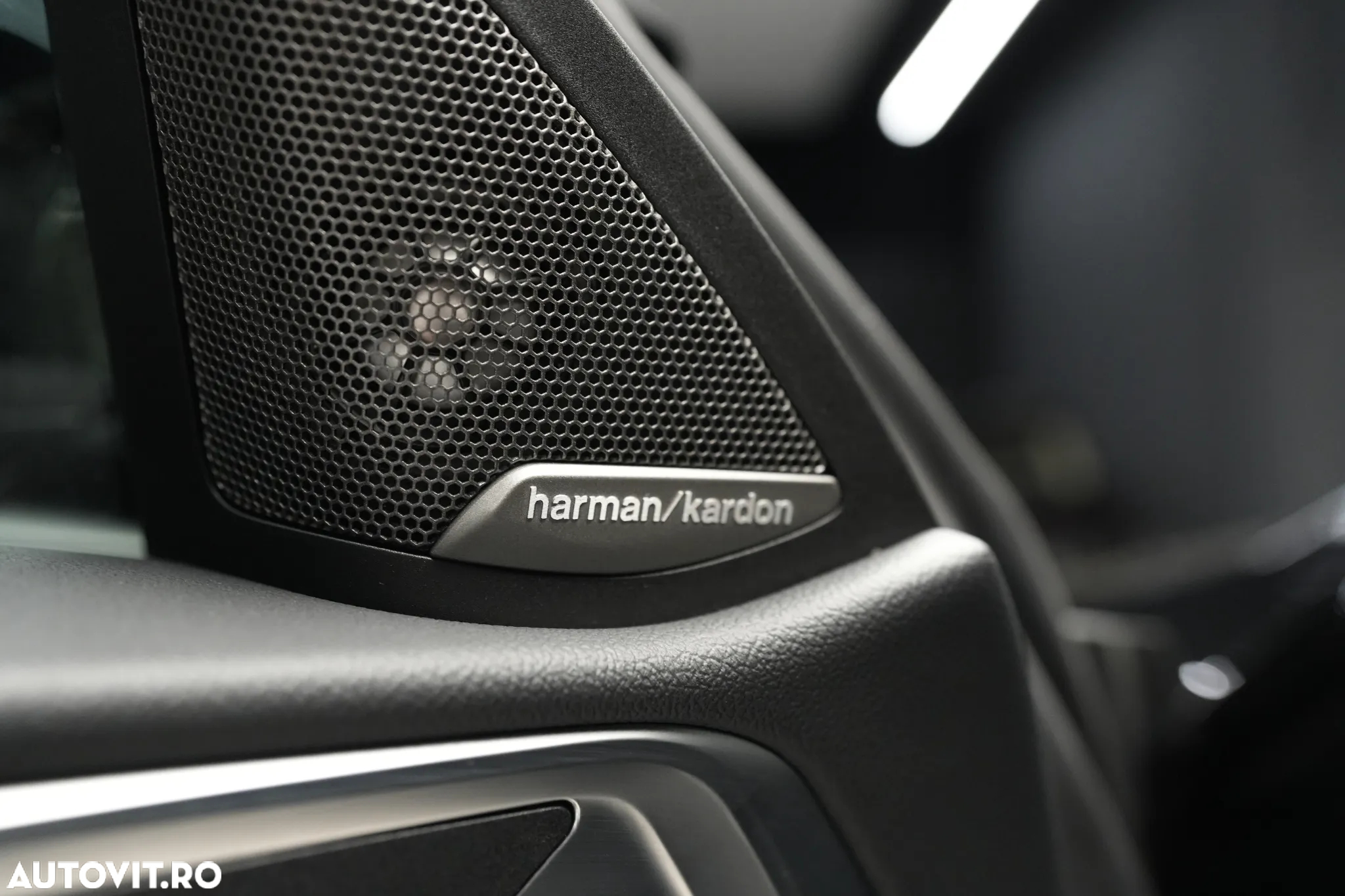 BMW M4 Competition M xDrive - 11