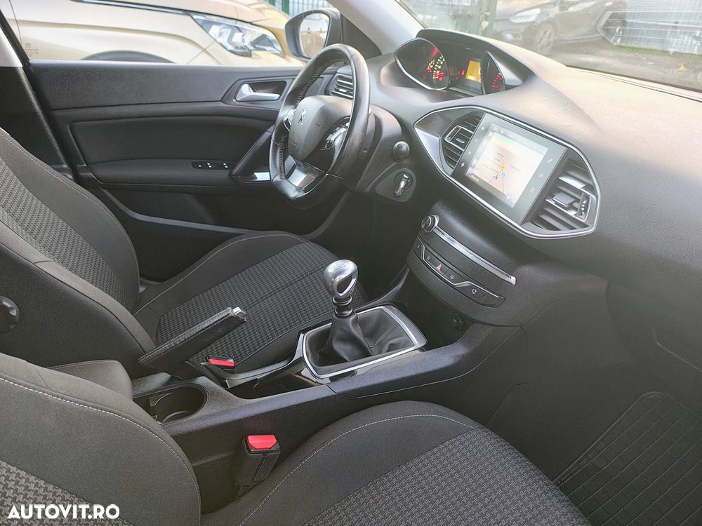 Peugeot 308 BlueHDi 120 Stop & Start Business-Line - 7