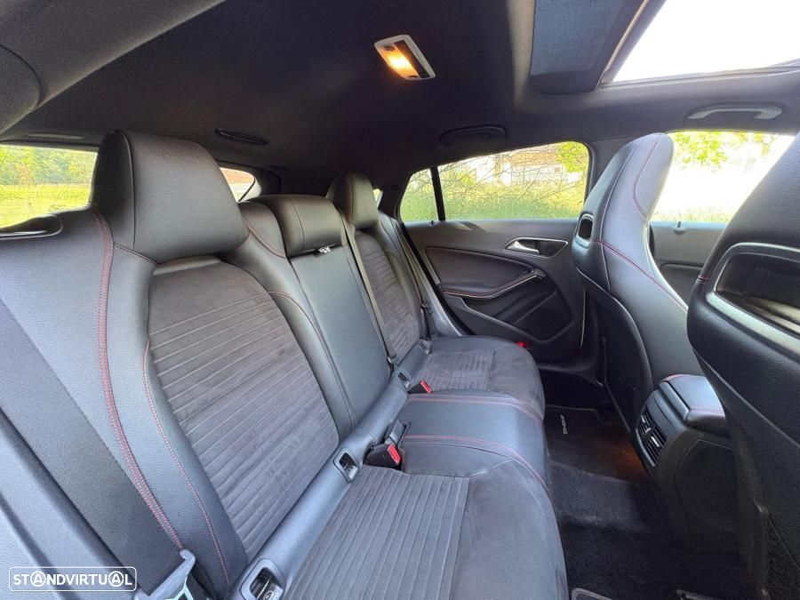 Mercedes-Benz CLA 180 - 25