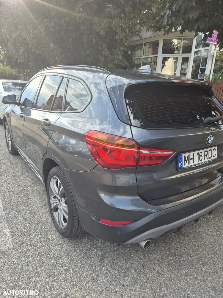 BMW X1 - 10