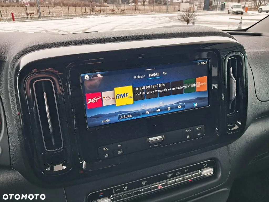 Mercedes-Benz Vito pod karawan - 28