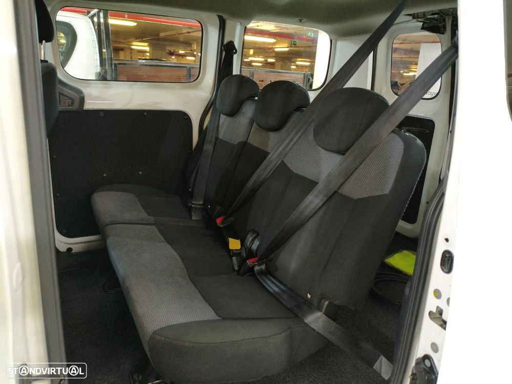 Nissan e-NV200 Combi 5L Professional - 10