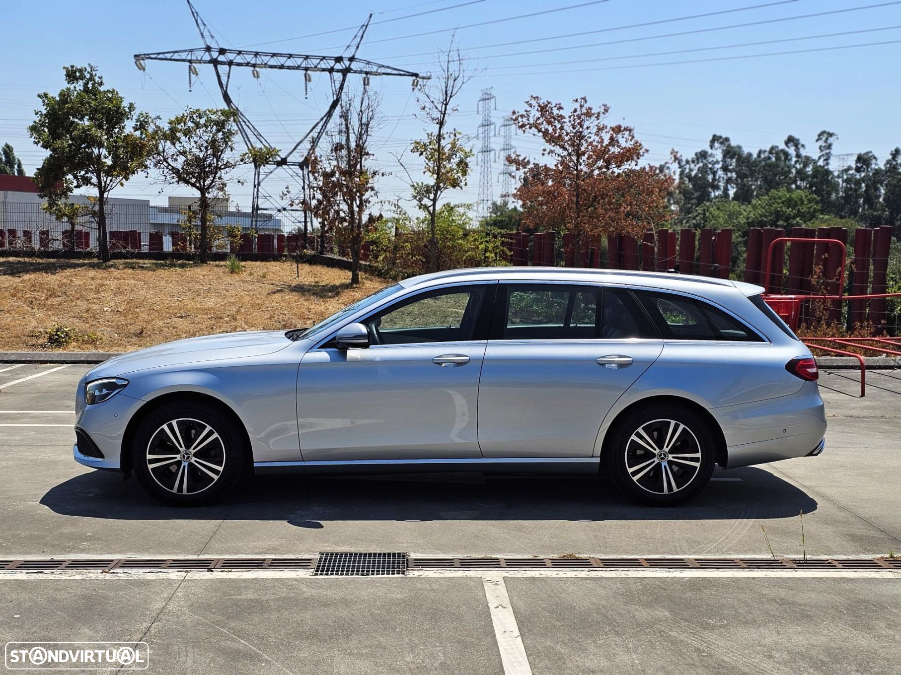 Mercedes-Benz E 220 d Avantgarde - 4