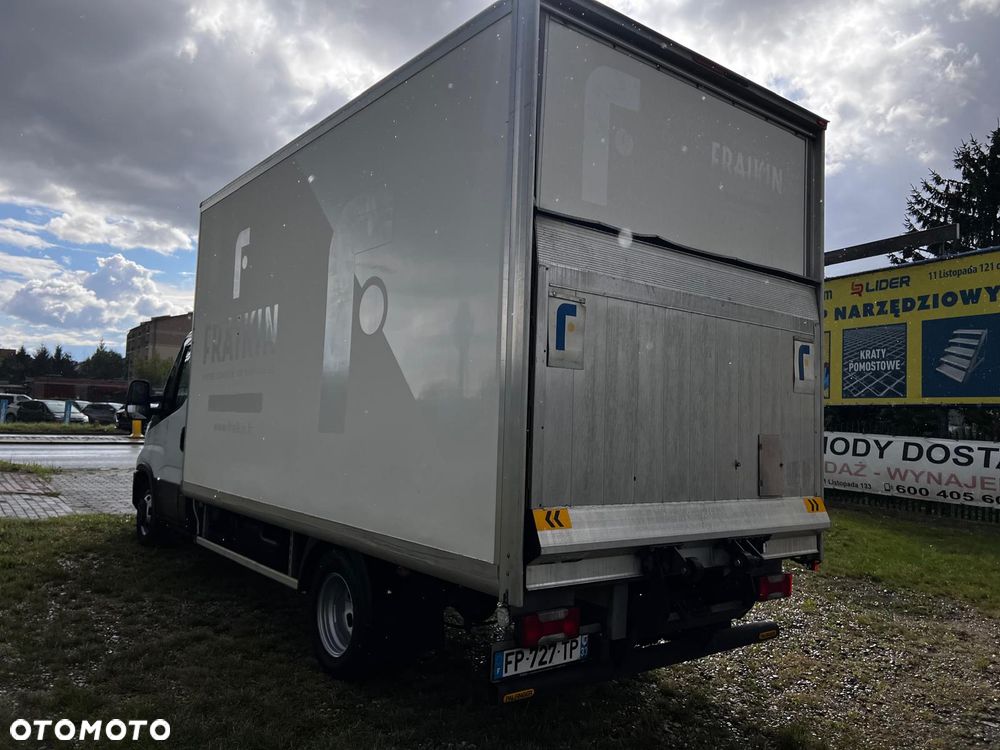 Iveco Kontener+Winda - 9
