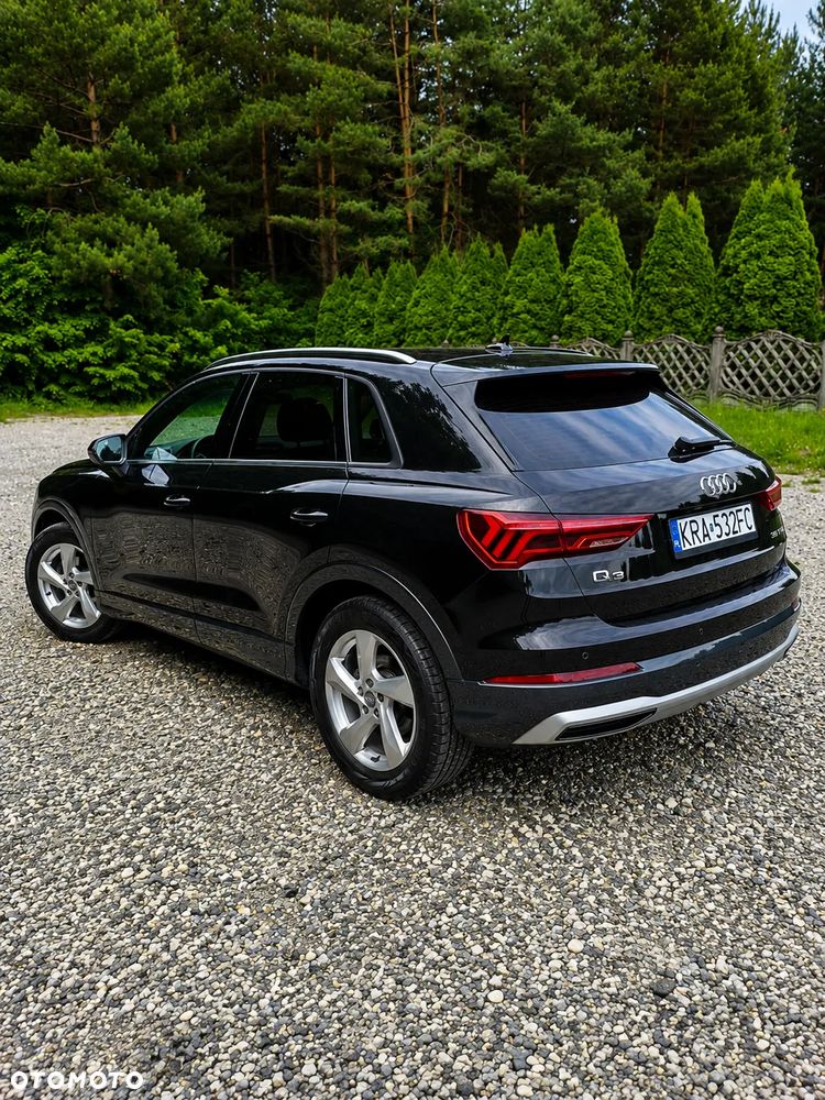 Audi Q3 35 TFSI S tronic - 12