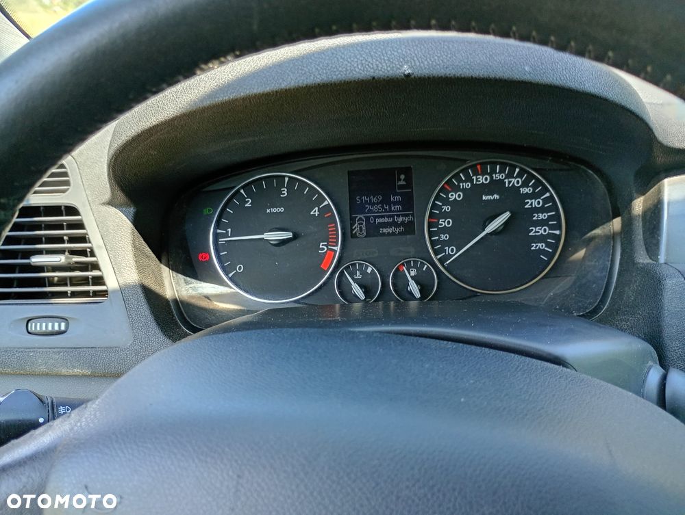 Renault Laguna 2.0 dCi Expression - 11