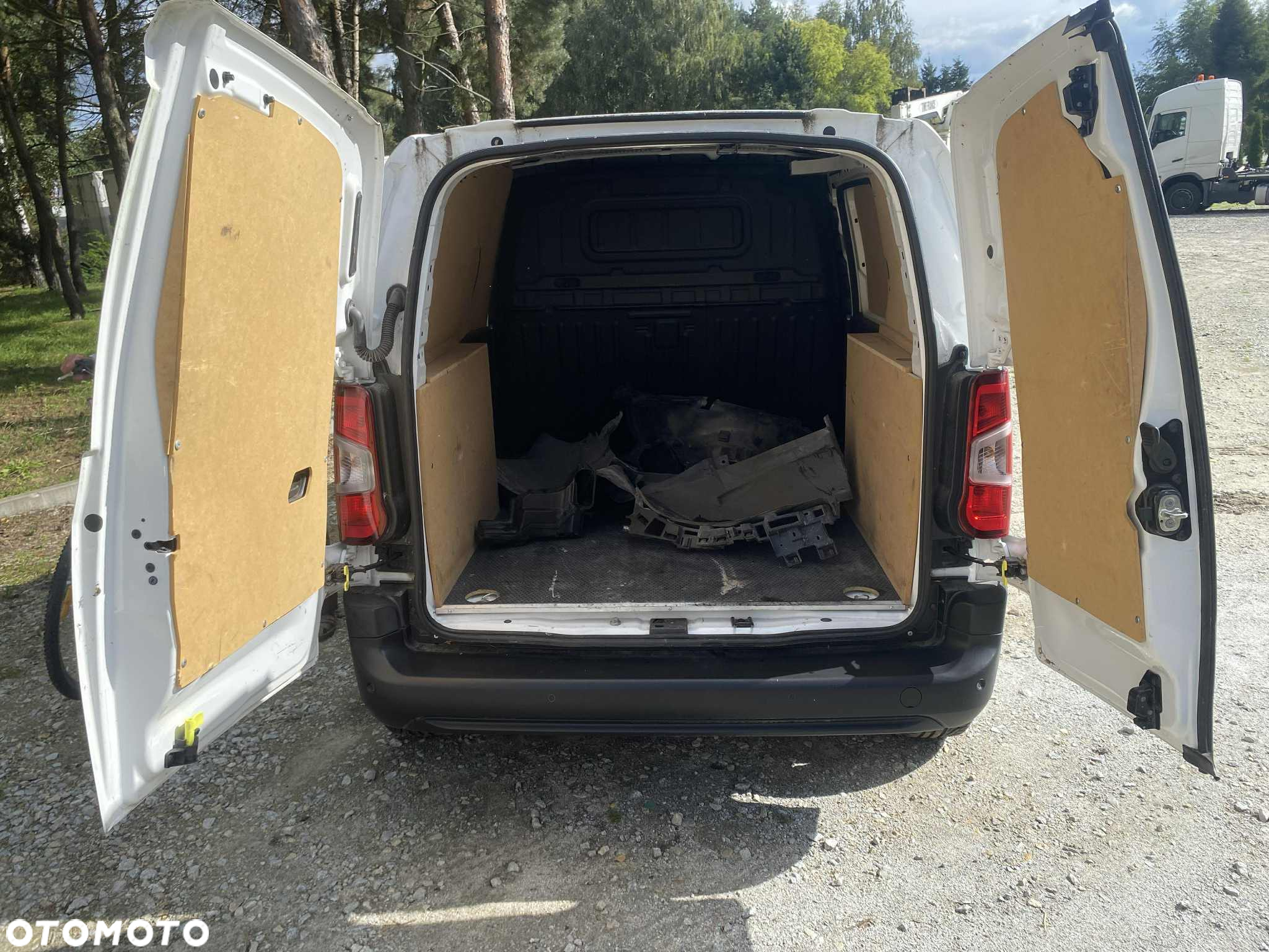 Citroën Berlingo - 11