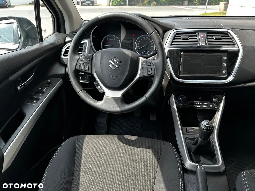 Suzuki SX4 - 21