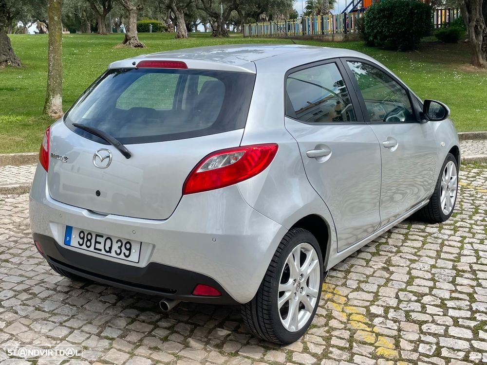 Mazda 2 1.3 MZR Exclusive - 5